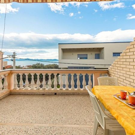 Family Friendly Seaside Apartments Kozino, Zadar - 5749 Petrcane Exteriör bild