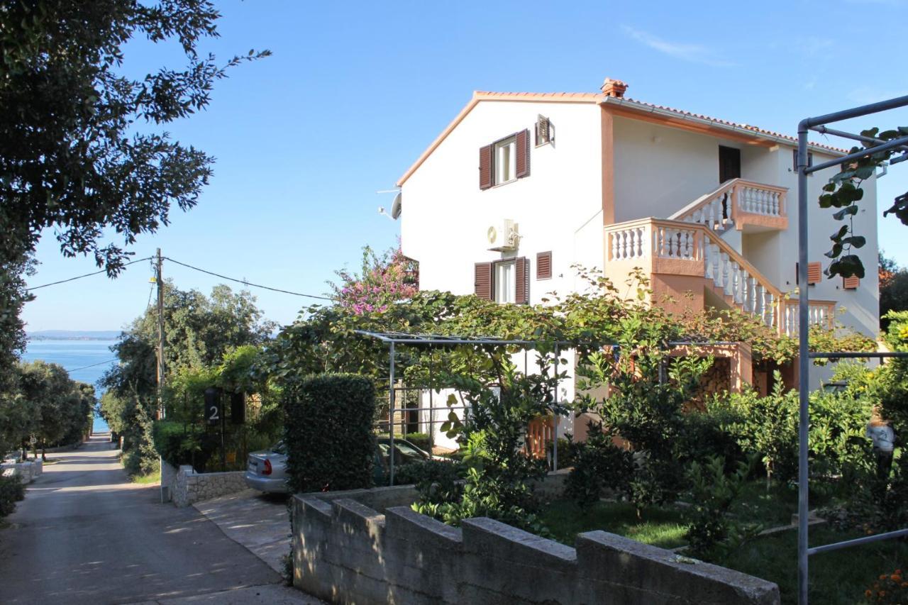 Family Friendly Seaside Apartments Kozino, Zadar - 5749 Petrcane Exteriör bild