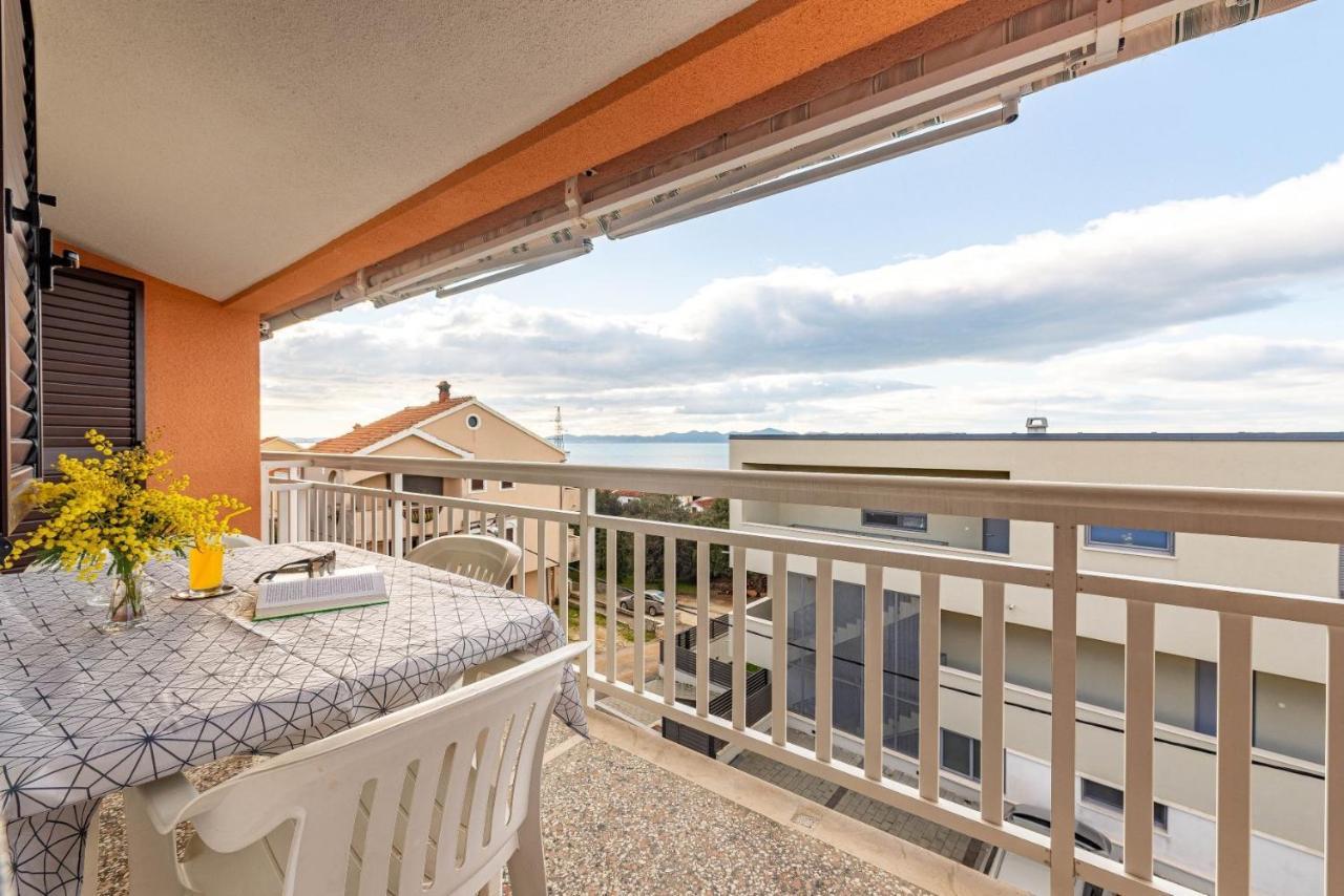 Family Friendly Seaside Apartments Kozino, Zadar - 5749 Petrcane Exteriör bild